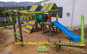 Parques infantiles fabricados con madera plástica