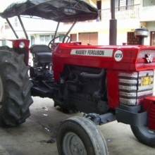 Tractor Massey Ferguson 1075